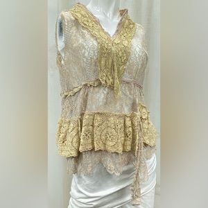 Magnolia Pearl lace top